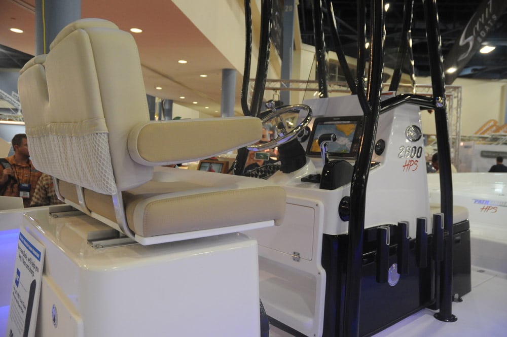 miami-boat-show-2013-inshore-05.jpg