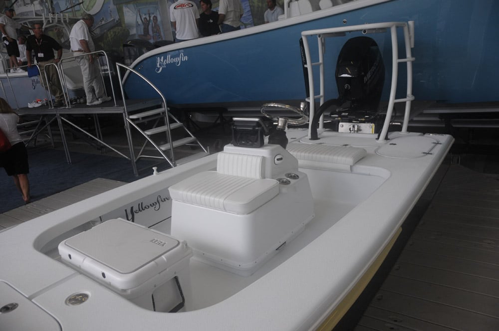 miami-boat-show-2013-inshore-14.jpg