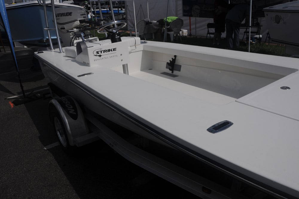miami-boat-show-2013-inshore-50.jpg