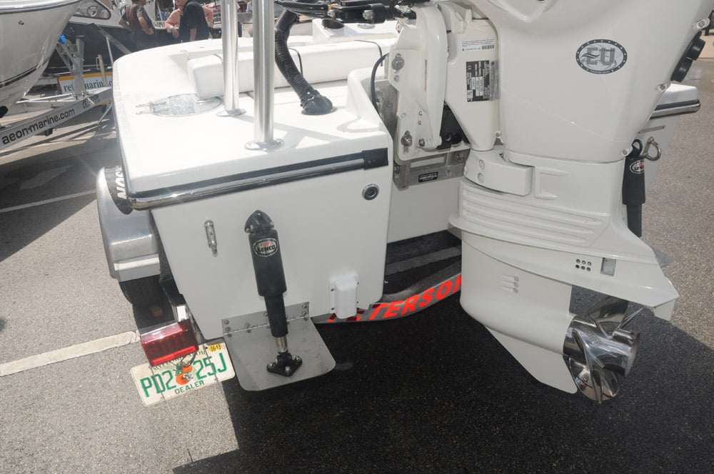 miami-boat-show-2013-inshore-57.jpg