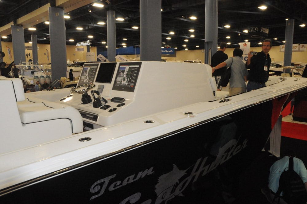 miami-boat-show-2013-offshore-57.jpg