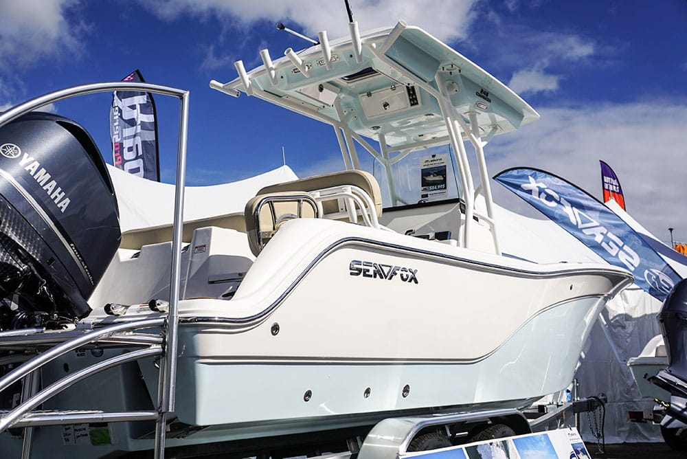 Sea Fox 248 Commander