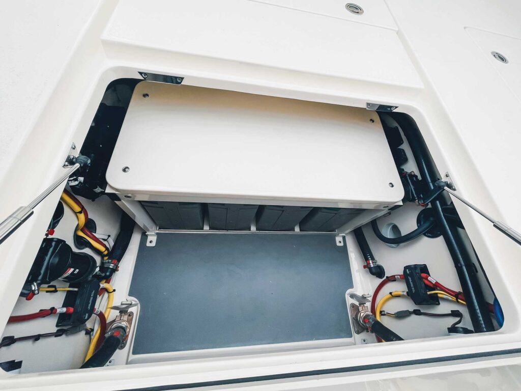 Scout 400 LXF LI-ION batteries